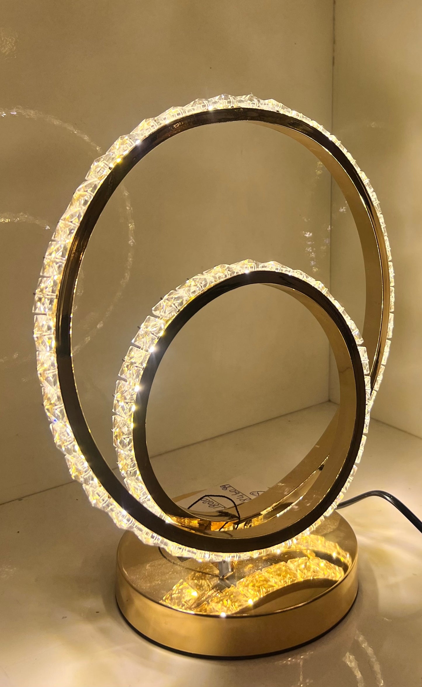 Crystal Contessa