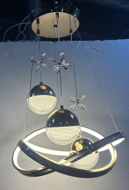 Nordic Rattan Weave Pendant