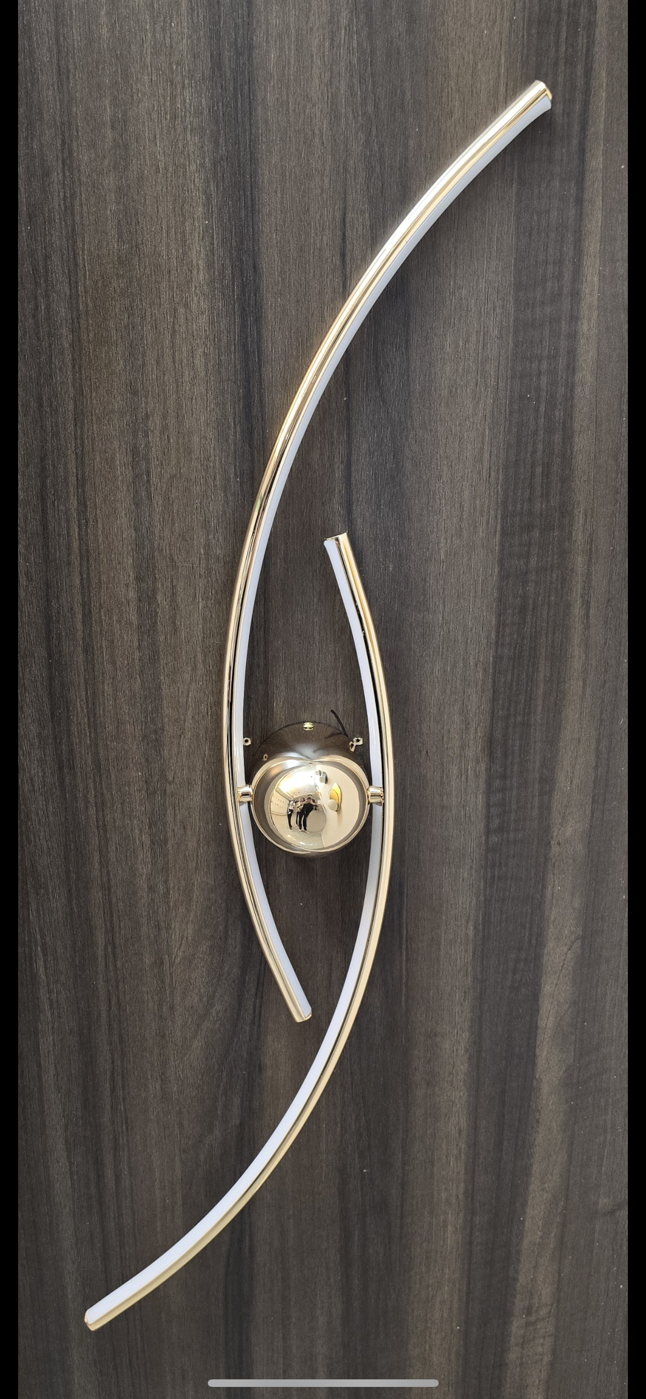 Elegant Wall Sconce