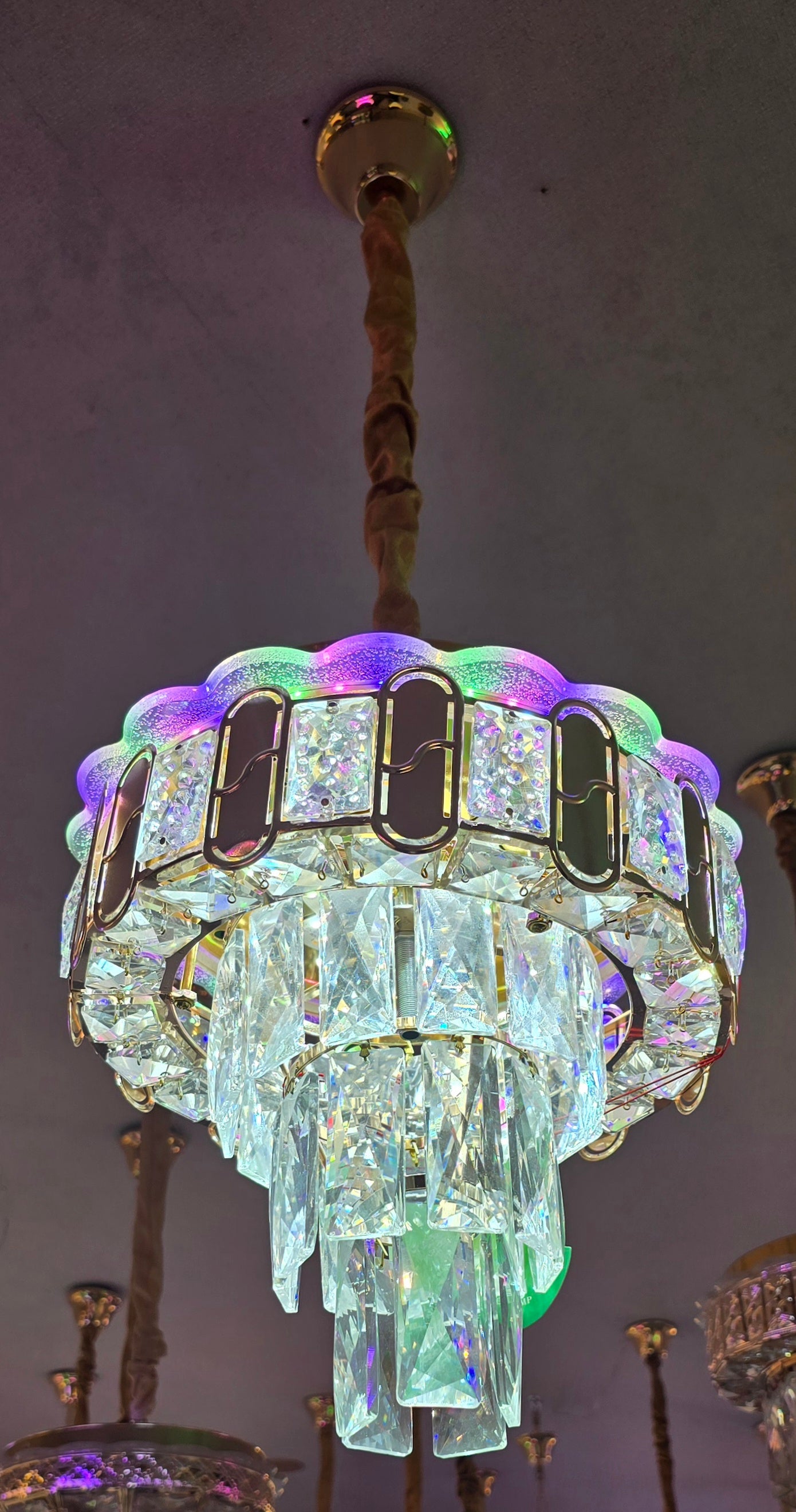 Crystal Shine chandelier
Luxury crystal chandelier Pakistan
Crystal ceiling light
Elegant hanging chandelier
Modern crystal lighting
Premium living room chandelier