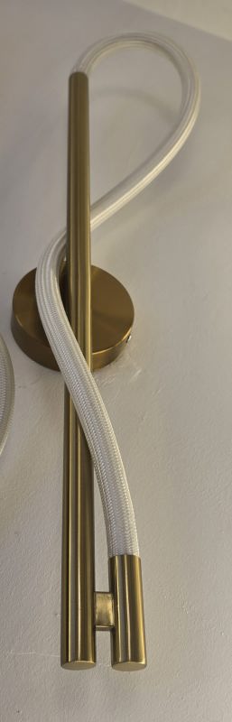 Elegant Wall Sconce