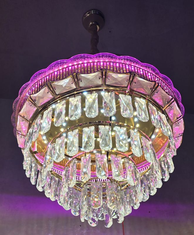 Crystal Contessa