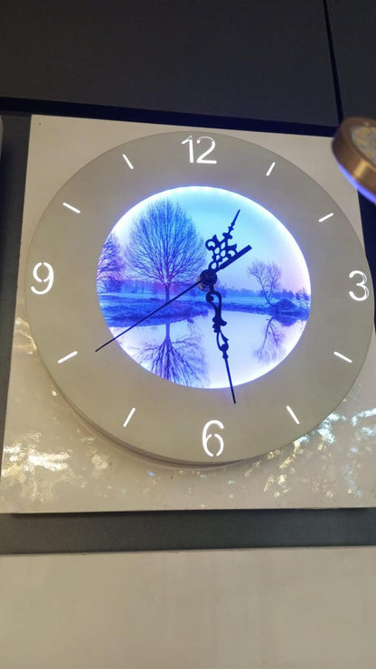 GLOFLO CLOCK